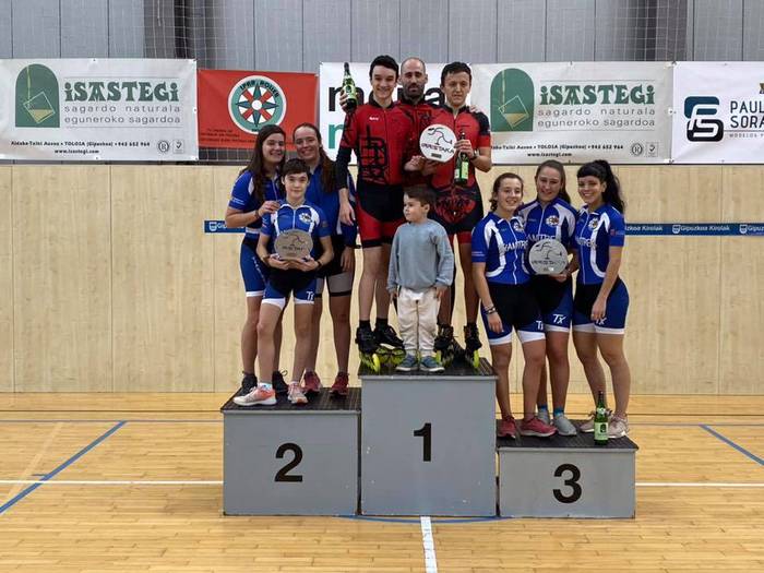 V. Irristaka Indoor Saria 18 1577393174766