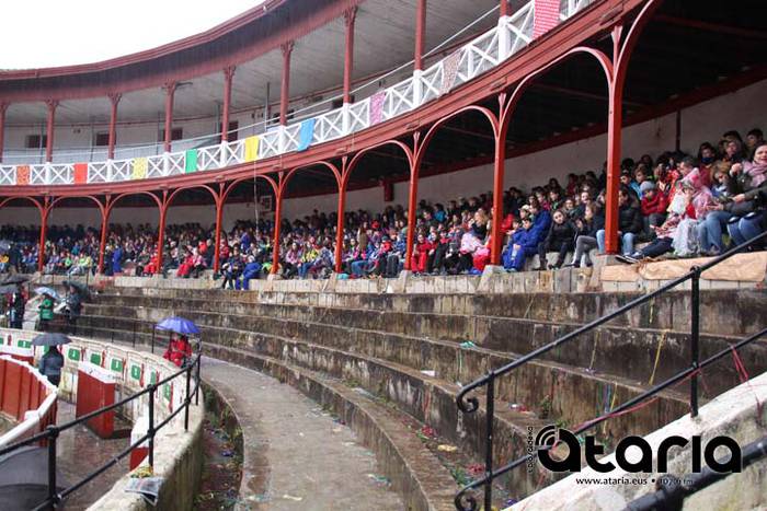 Eguraldi txarrak ez ditu ina 5 1518199099134