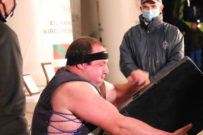 Jokin Eizmendik irabazi du E 10 1639855899473