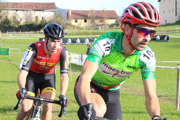 ASTEASUKO ZIKLO KROSA 2016 30 1481215101609