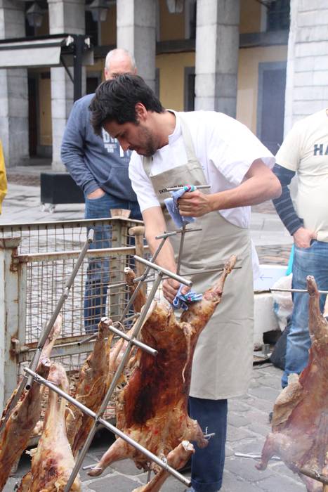 Haragia eta txingarra protag 10 1524932638476