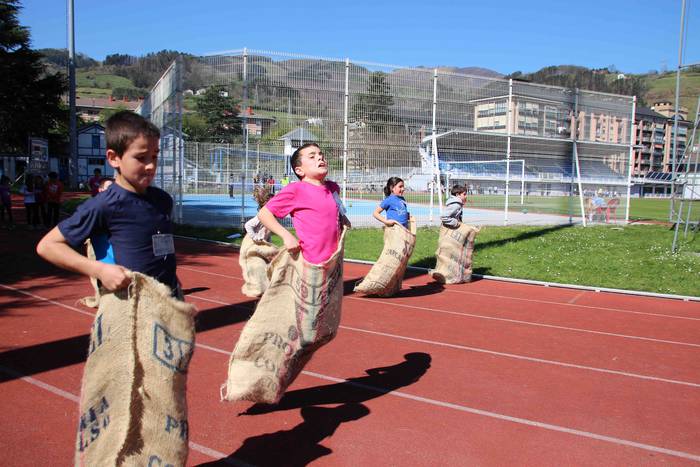 Kirola, elkartzeko aitzakia 77 1553257219427