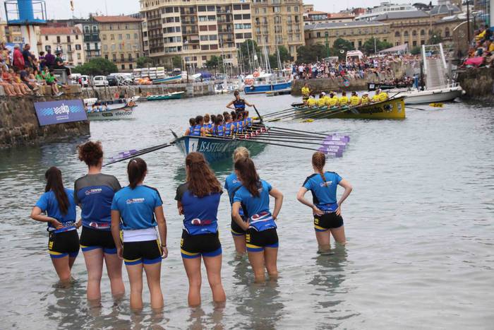 Iazkoa baino grisagoa 51 1567103677838