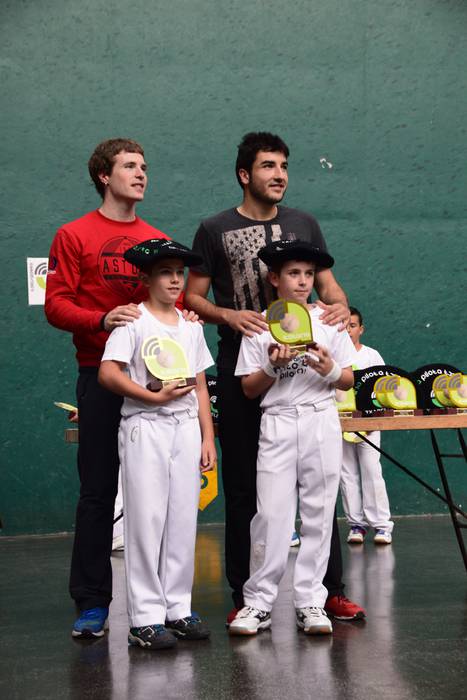 III. Ataria Txapelketako fin 80 1498919964802