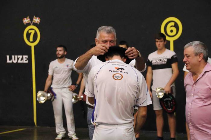 Zubizarretari jantzi dio txa 59 1568573520409