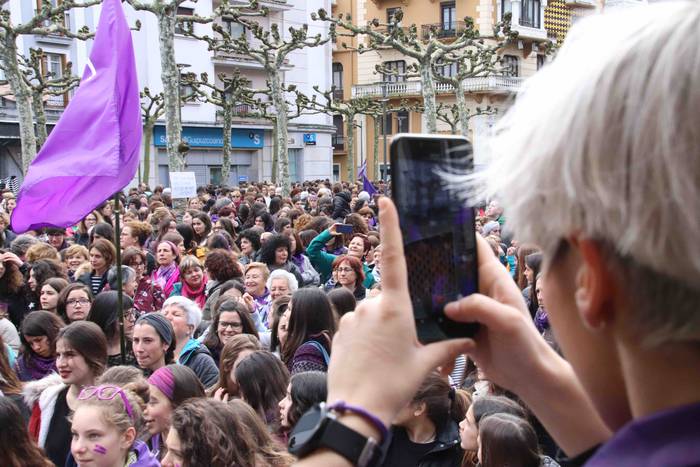 Inoizko mobilizaziorik jende 27 1552060336819