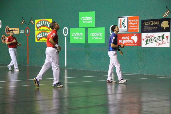 ALTUNA BINAKAKO TXAPELKETA 2 1512761220732