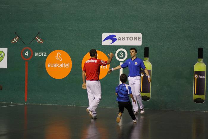 Jon Ander Peñaren debuta 10 1475952853555