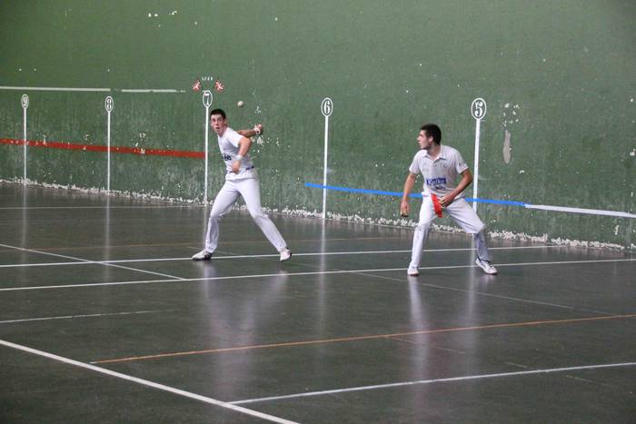 Lau eta erdiko Intxaur Txape 6 1626710618246