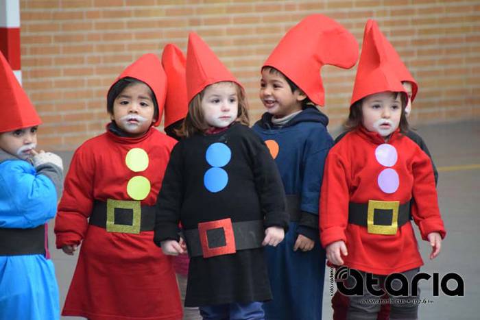 Ikastetxeetan ere inauteriek 128 1518102605093