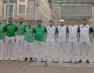 Eskualdeko pilotariak Bote Luzeko Euskal Herriko Txapelketako finalean