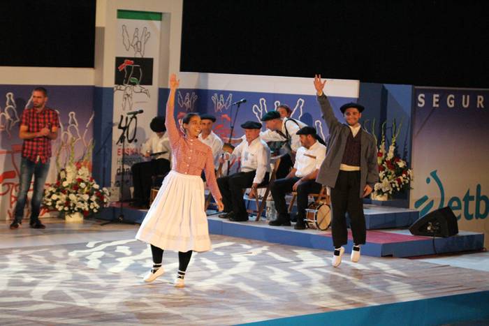 Euskal Herriko 40. dantza txapelketa  45 1476696417894