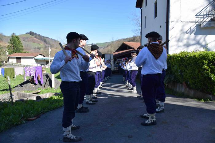 Atzokoari jarraipena eman di 2 1582463658594