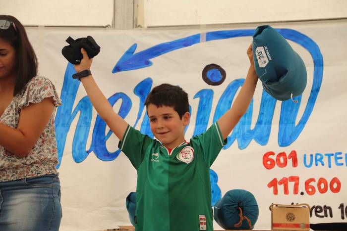 Gurpil gainnean esnatu da Or 38 1565957333715