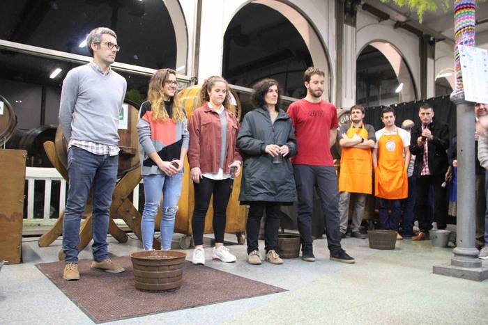 Elkartasun txotxa, Caminos e 6 1580558341888