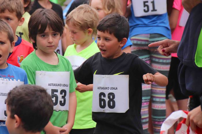 Asteasuko haurrek hasi dute  11 1530187865826