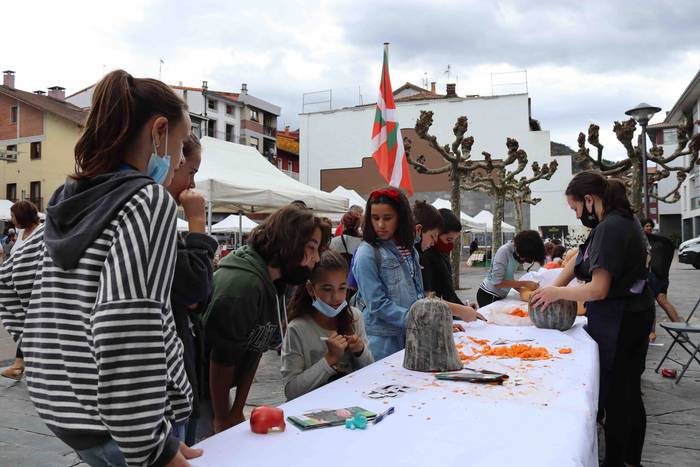 Lehen azoka ekologikoa egin  26 1635685256989