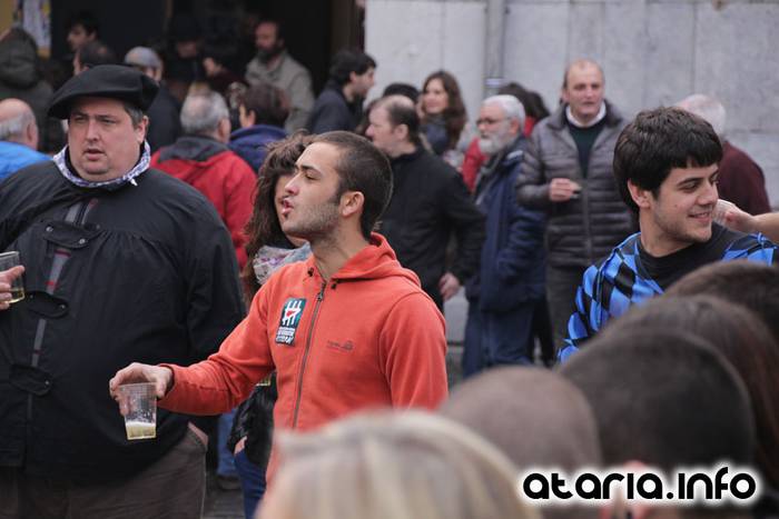 ostegun gizena 2016 kaleko giroa 90 1454602767302