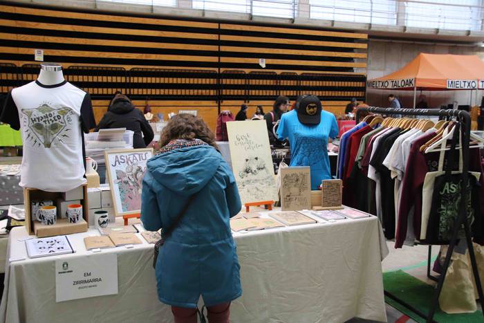 Artisautzak Irurako frontoia 5 1558273587761