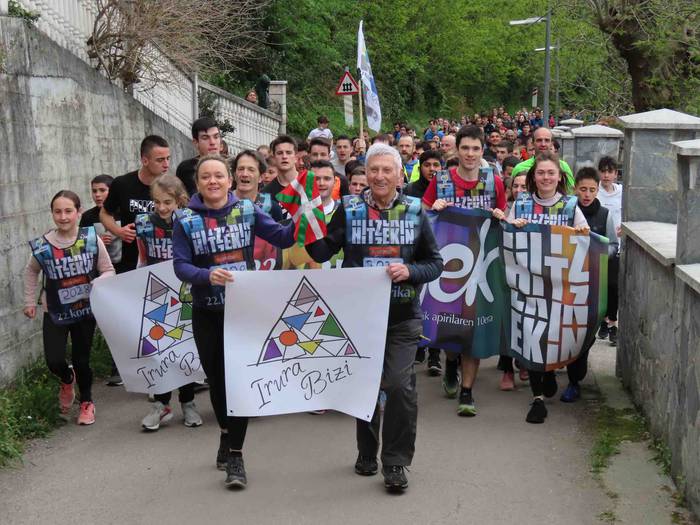 korrika, furgonetatik, Anoet 21 1649421135466