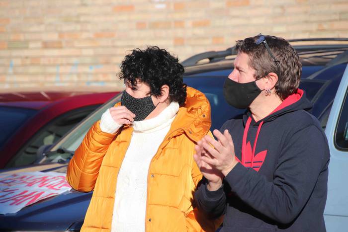 Auto-karabana egin dute osta 12 1610796588787