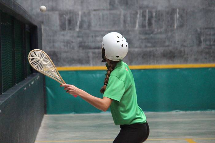 Xare ikastaroa antolatu dute helduentzat