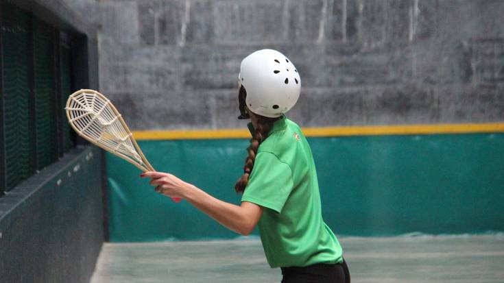 Xare ikastaroa antolatu dute helduentzat