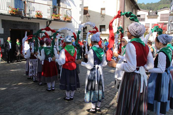 Iritsi da irurarren egun han 19 1506683345842