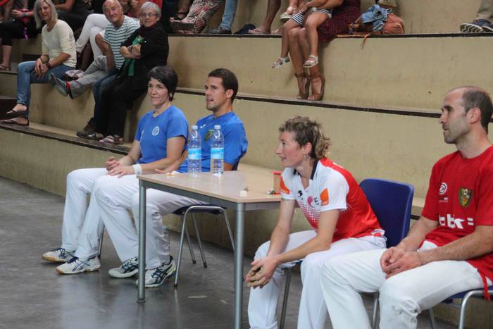 ikaztegieta bertso pilota mi 21 1533922575536