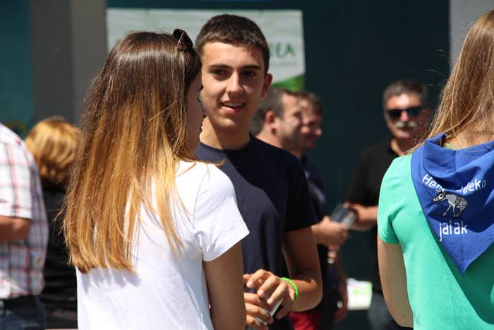 Herritarrentzat sagardoa eta 28 1502639281352