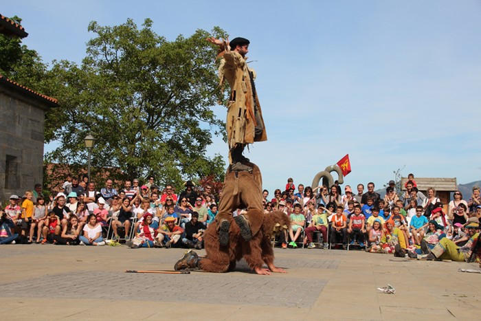 Dantza, kantua eta antzerkia, maskaradan - 22