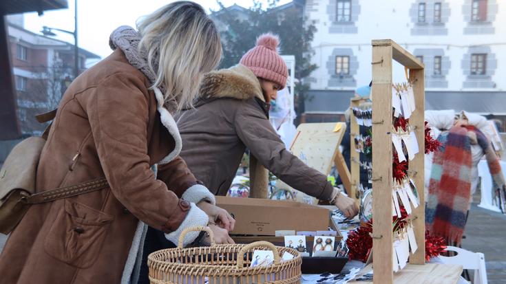 Berrobiko udazkeneko azokan postua jartzeko izen-ematea zabaldu dute