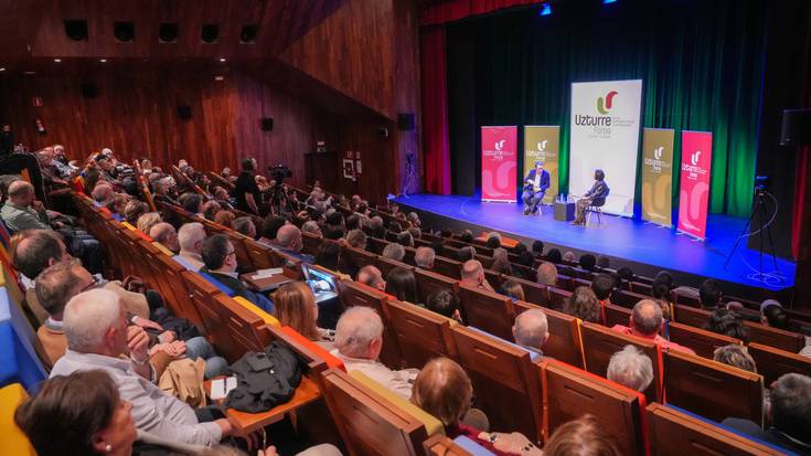 Uzturre Foroak 2025ean antolatutako solasaldi guztien grabazioak eskuragarri daude YouTuben eta webgunean