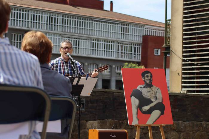 Txirrita omendu dute Tolosan 5 1621774208709