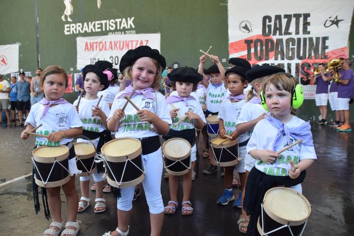 Abuztuko maratoian hutsik egiten ez duen zita