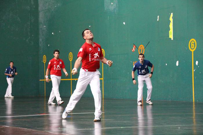 Herriko semea bultzatzen 17 1472060758038