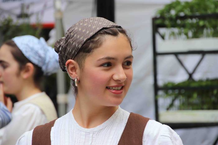 Baserritarrei omenaldia Tolo 3 1558173625424