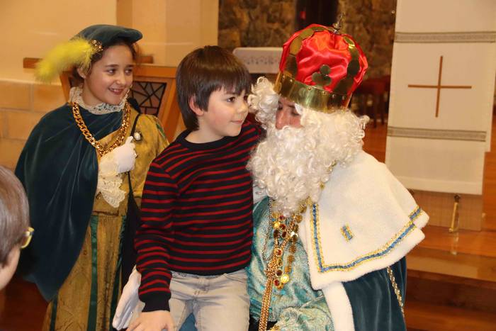 Errege Magoak heldu dira Tol 28 1578242310210