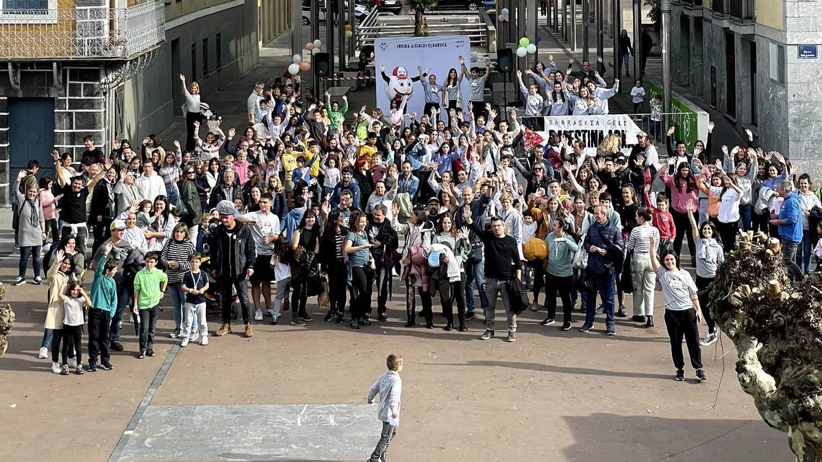 Irrifesta egingo dute urriaren 12an Errebote plazan