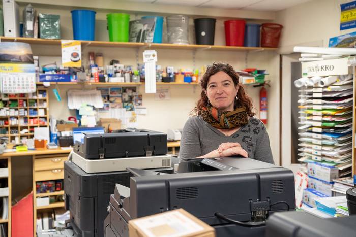 «Sinestezina da zein puntutaraino erosten duten dena Interneten»