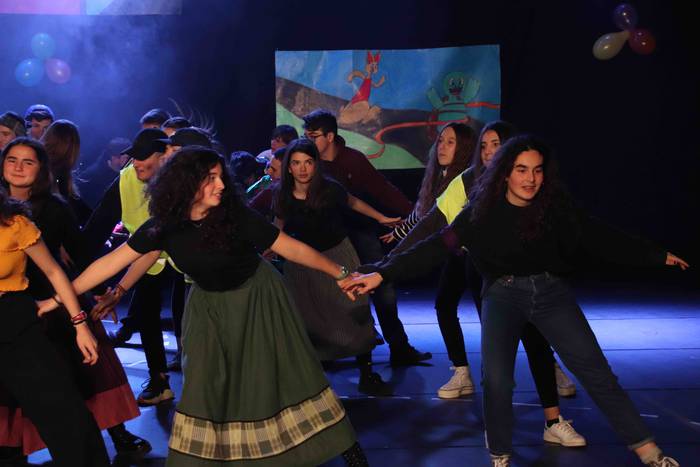 Ipuinei bertsio berria 68 1582219212193