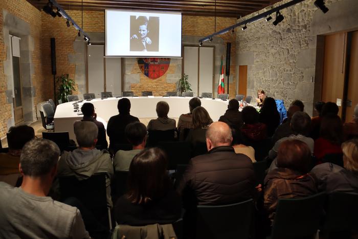 Frankismoak isilarazi zituen ahotsak