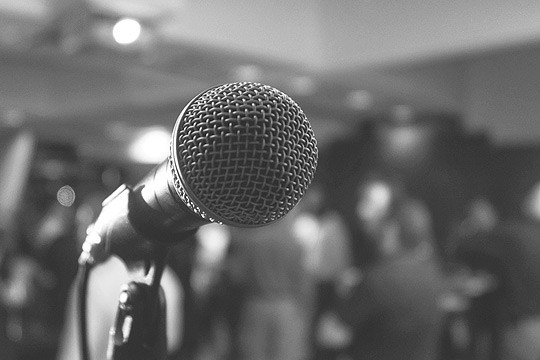 Azken egunak ostiraleko bertso afarietarako txartelak erosteko