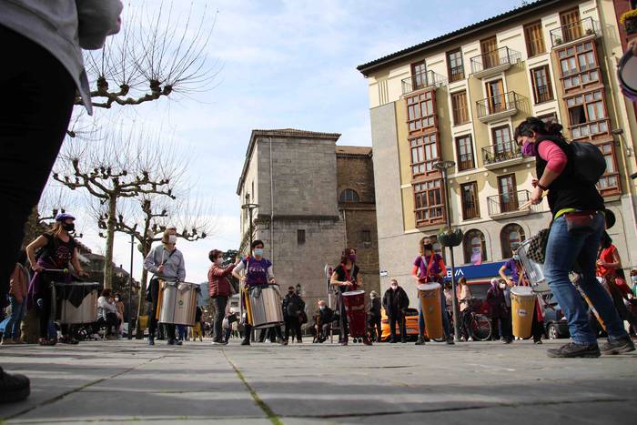 Emakumeen Mundu Martxa eskua 22 1613827684938