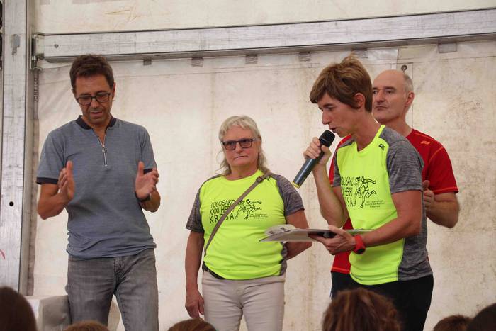 Hego haizeak airean eraman d 208 1539350583765