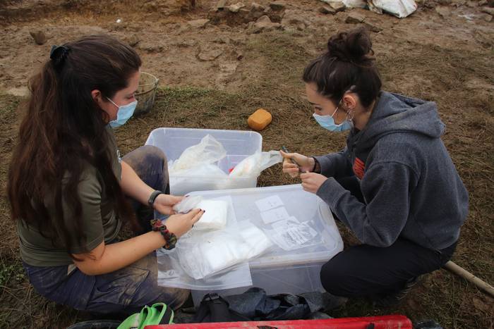 Material "aberatsa" duen lub 3 1626356838753