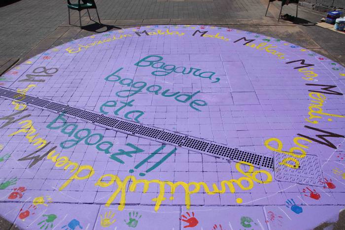 Eskuz esku morez margotu dut 36 1553963611483