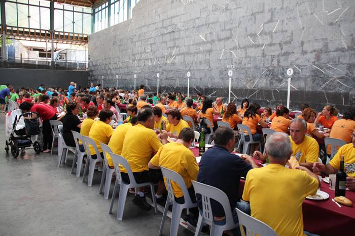 Kuadrila ugari, herri bat 9 1471179202999