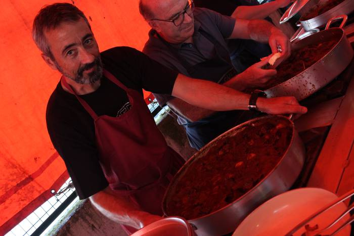 Azoka berezia villabonan 8 1536411975326