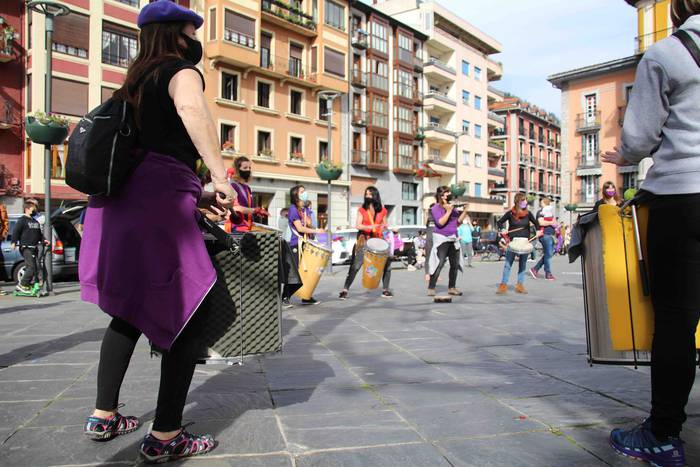 Emakumeen Mundu Martxa eskua 11 1613827676729